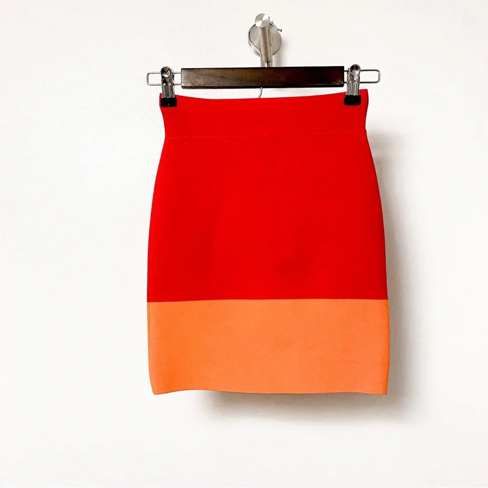 *NWT* BCBGMaxAzria Joelle Holiday NYE Chic Color Block Mini Skirt Redberry Combo